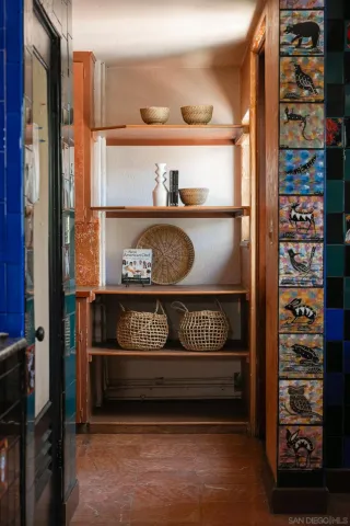 a view of a livingroom with a fireplace