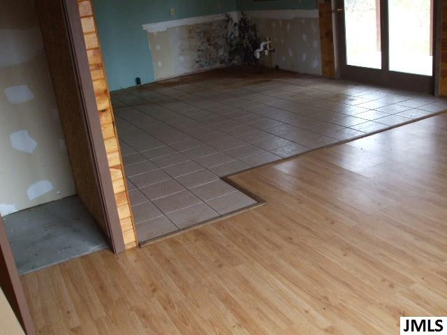 6800 Coon Hill Road Munith, MI 49259 - Photo 4 of 30 Photo 4