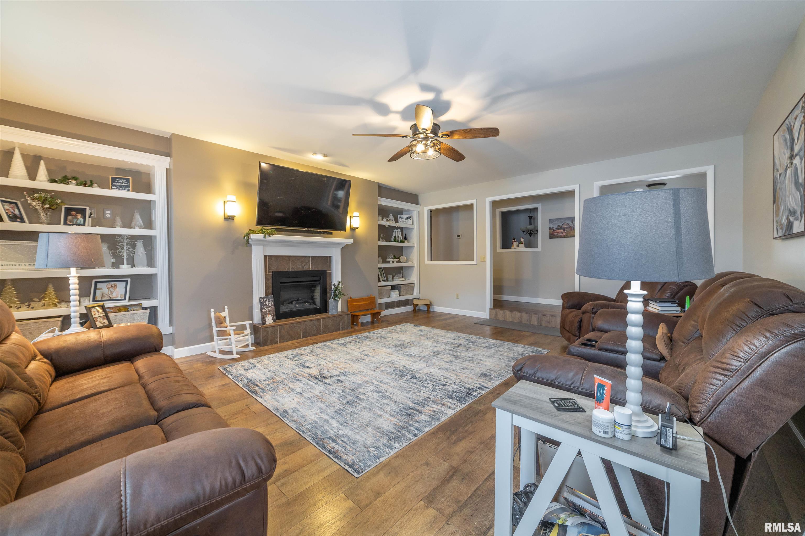 1006 Abbey Ridge Court Quincy, IL 62305 - Photo 12 of 45