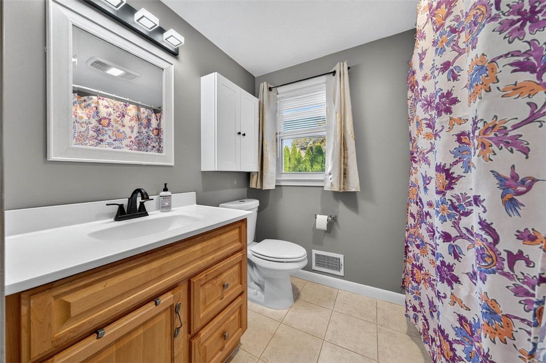 140 Promenade Street Barrington, RI 02806 - Photo 24 of 43