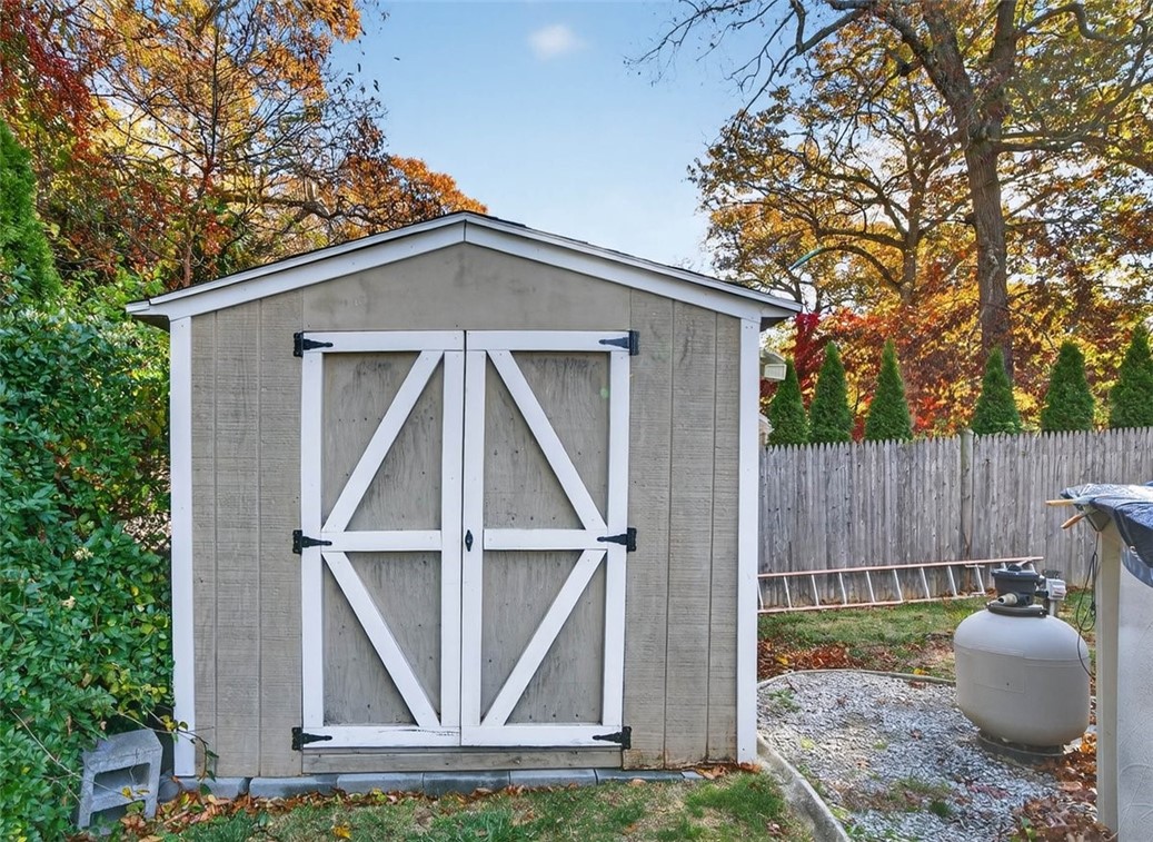 140 Promenade Street Barrington, RI 02806 - Photo 37 of 43