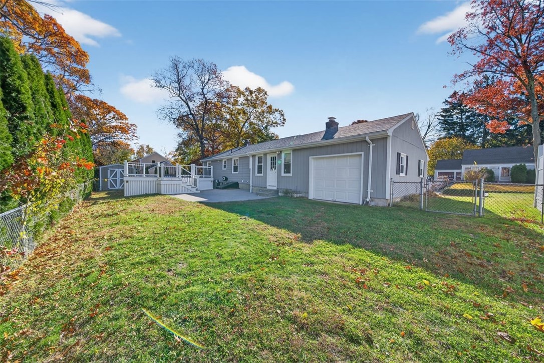 140 Promenade Street Barrington, RI 02806 - Photo 38 of 43