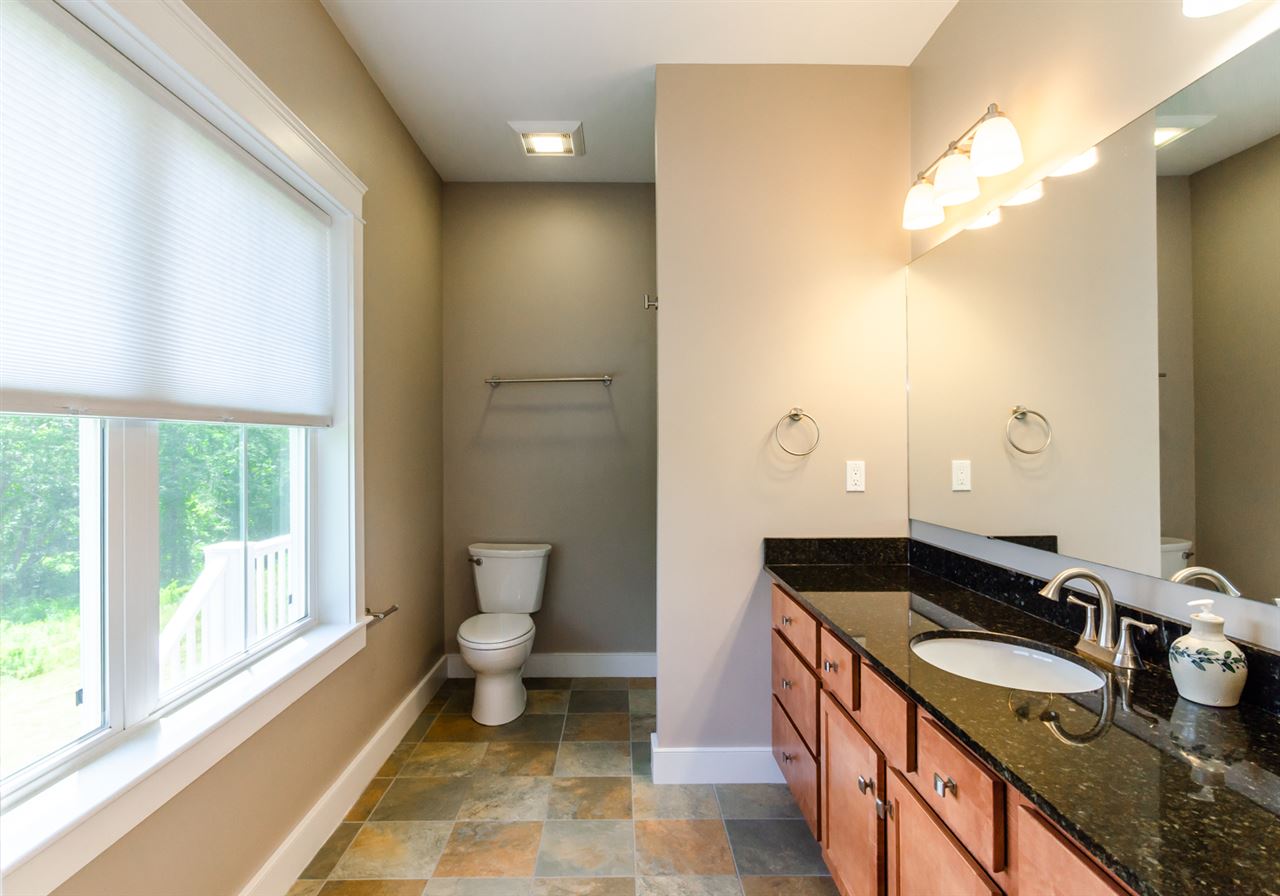 16 Pierce Drive Rochester, NH 03867 - Photo 26 of 40