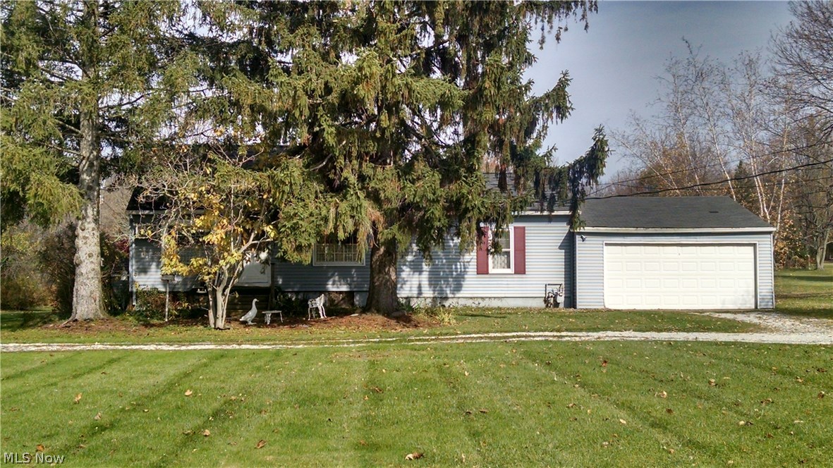 7594 Cedar Road Chesterland, OH 44026 - Photo 1 of 5
