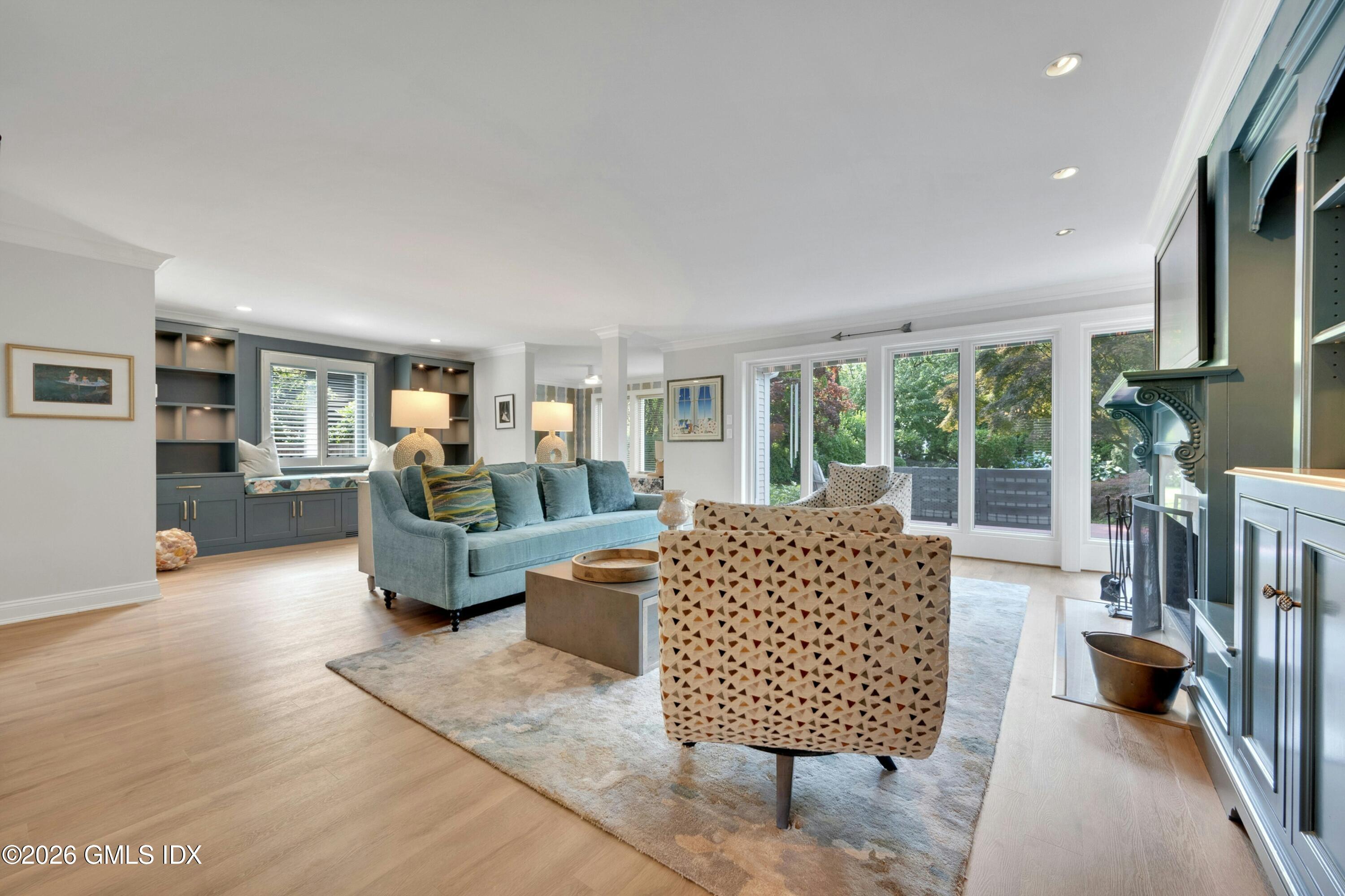3 Old Clubhouse Road Old Greenwich, CT 06870 - Photo 11 of 31 010-494487-MC8_3792_14725995