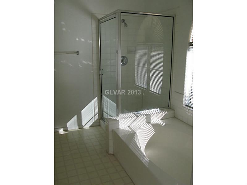 2374 Ramsgate Drive Henderson, NV 89074 - Photo 7 of 15 Master Bath/Spa.