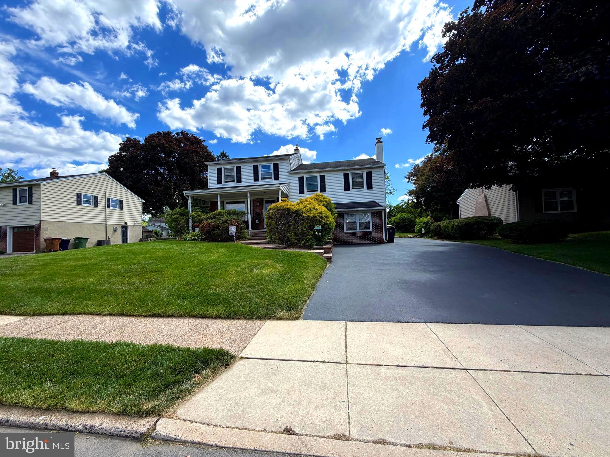 126 Dale Road Willow Grove, PA 19090 - Photo 4 of 50