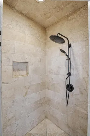 $2,100,000 | 2400 Highway 384, Bell City, LA 70630