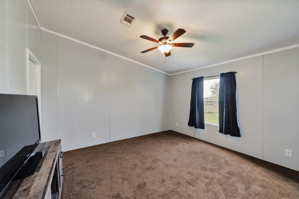 297 Lone Tree Lane Decatur, TX 76234 - Photo 15 of 20 Bedroom #4