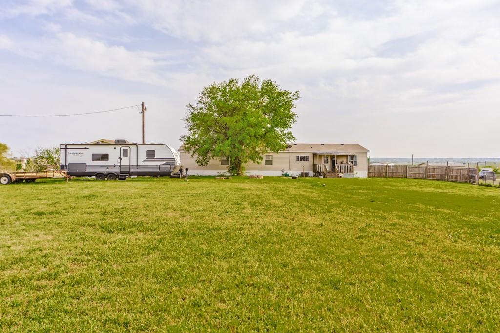 297 Lone Tree Lane Decatur, TX 76234 - Photo 24 of 26 View of yard