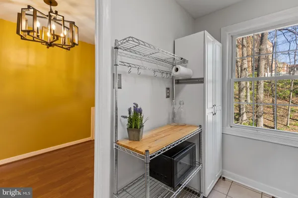 $255,000 | 5003 10th Street South, Unit 5, Arlington, VA 22204
