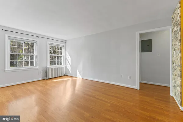 $255,000 | 5003 10th Street South, Unit 5, Arlington, VA 22204