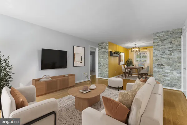 $255,000 | 5003 10th Street South, Unit 5, Arlington, VA 22204