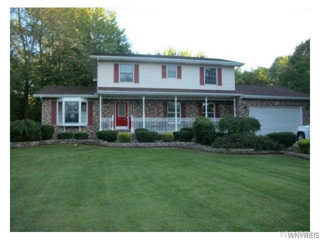 9826 Pearson Road Hartland, NY 14105 - Photo 1 of 1 Exterior Front