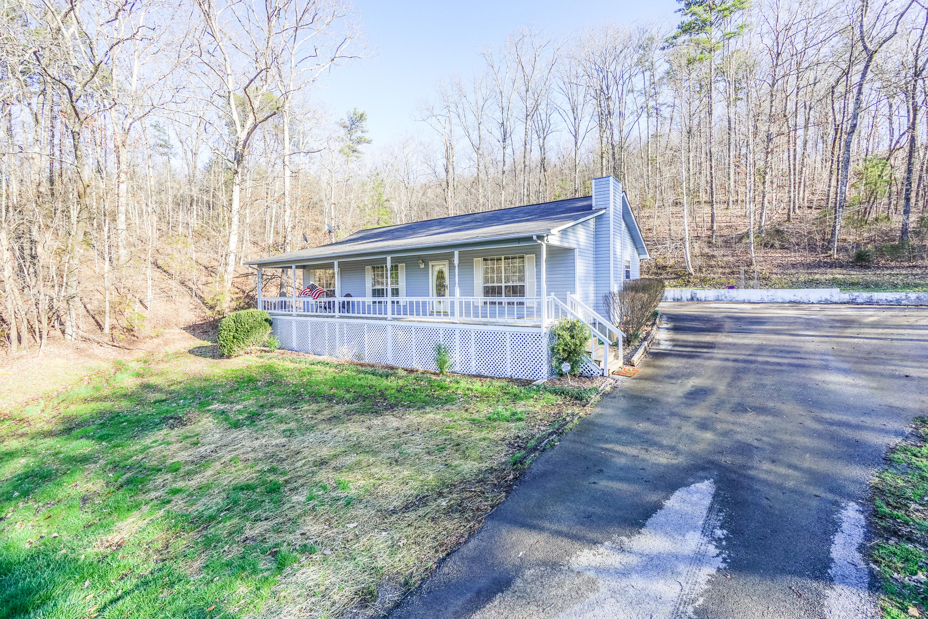 4008 Slygo Road Trenton, GA 30752 - Photo 2 of 42 F82F4357-5DF4-42C1-B997-89523036B92A