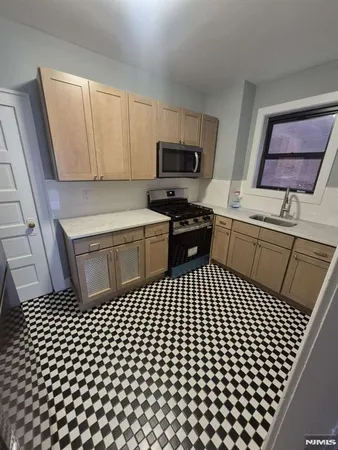 $2,300 | 67 West Main Street, Bogota, NJ 07603