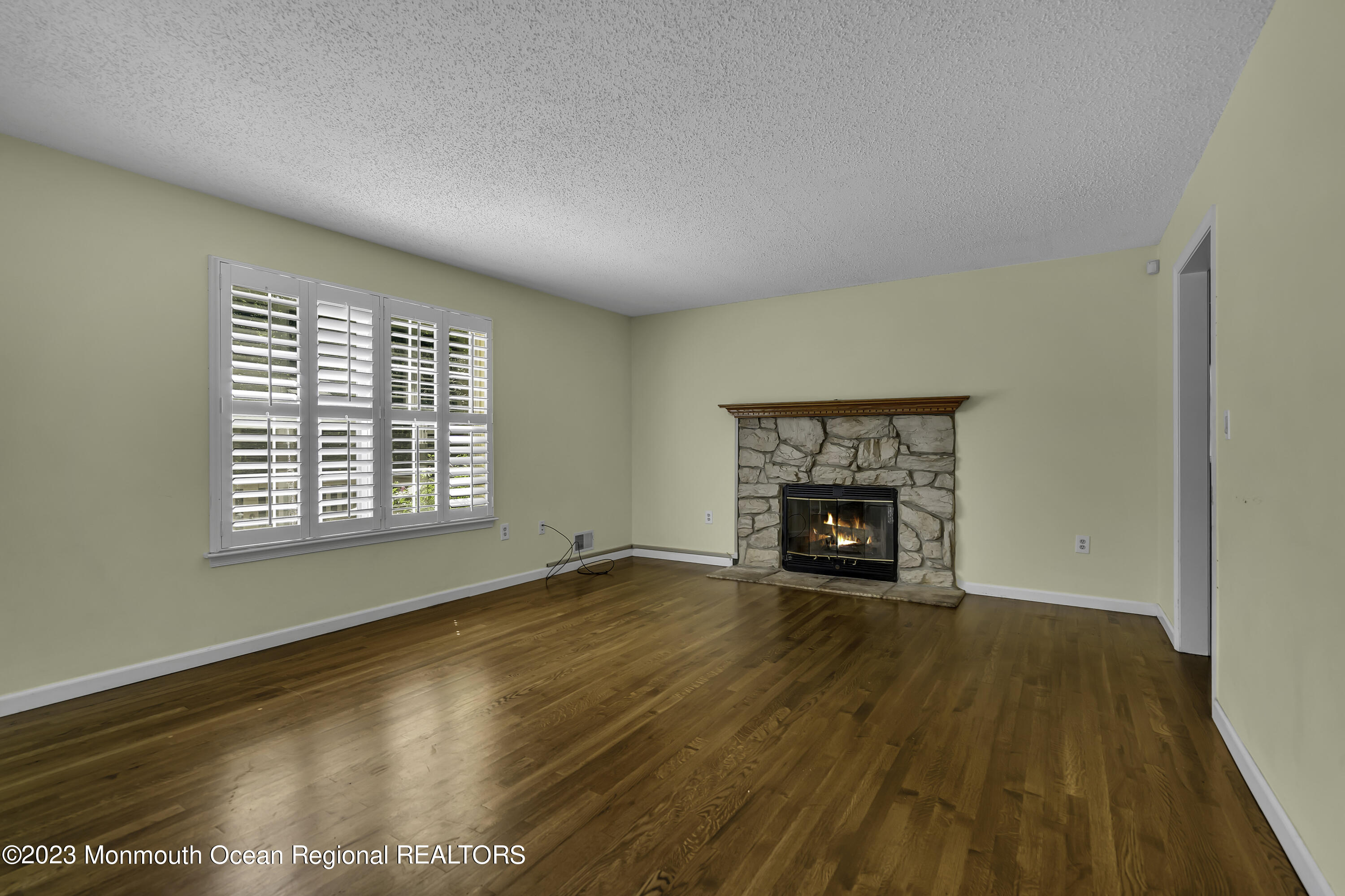 244 Down Hill Run Toms River, NJ 08755 - Photo 22 of 44 022_dsc04197-1