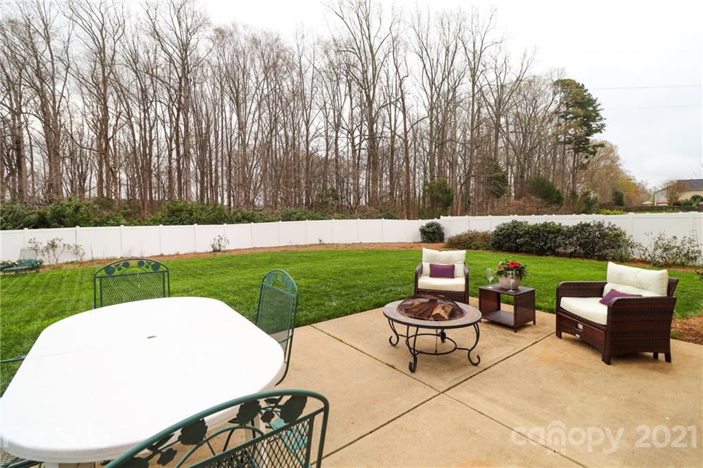 13238 Meadowmere Road Huntersville, NC 28078 - Photo 22 of 27 Gallery Image 22