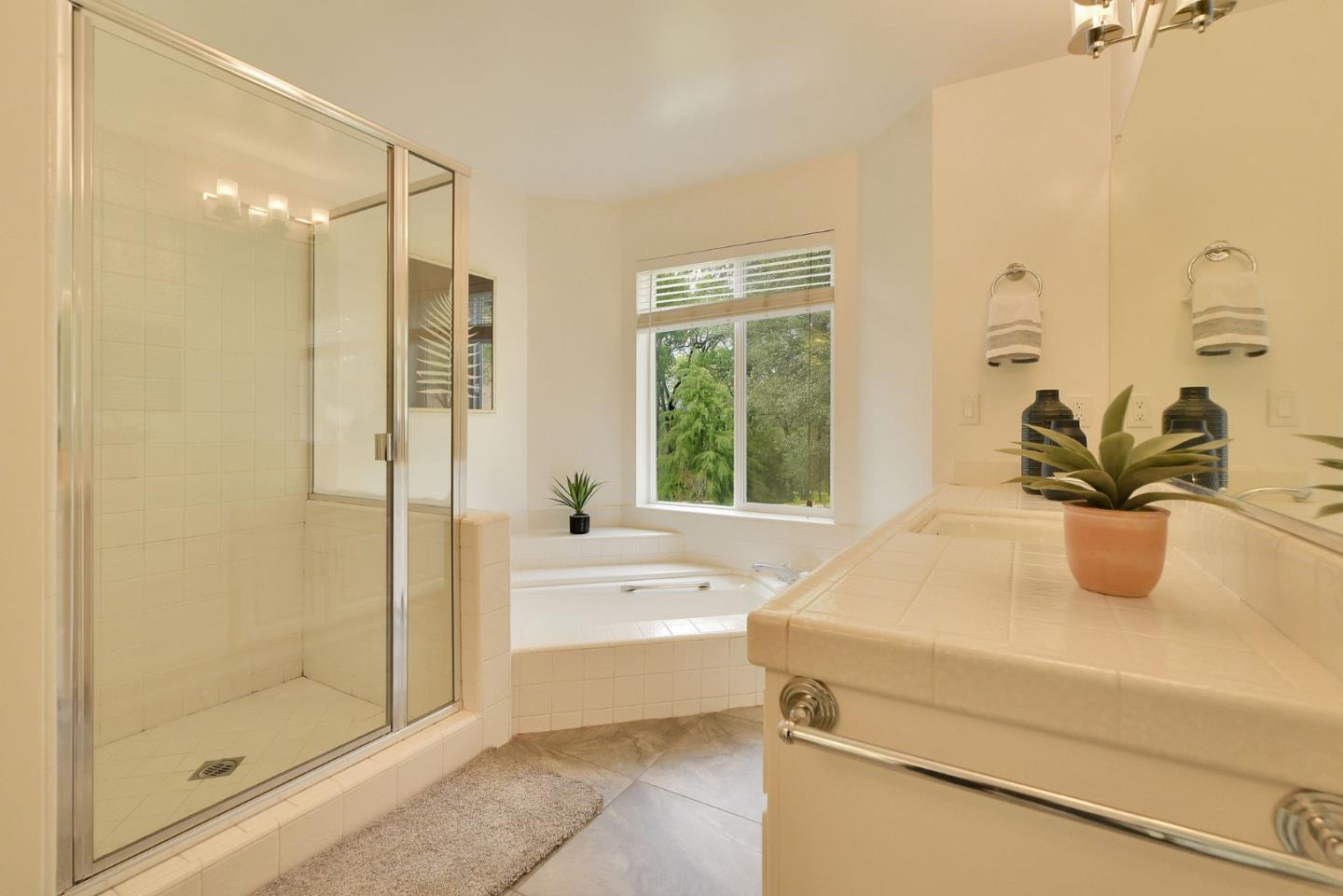 12084 Wanderer Road Auburn, CA 95602 - Photo 21 of 35 Gallery Image 21