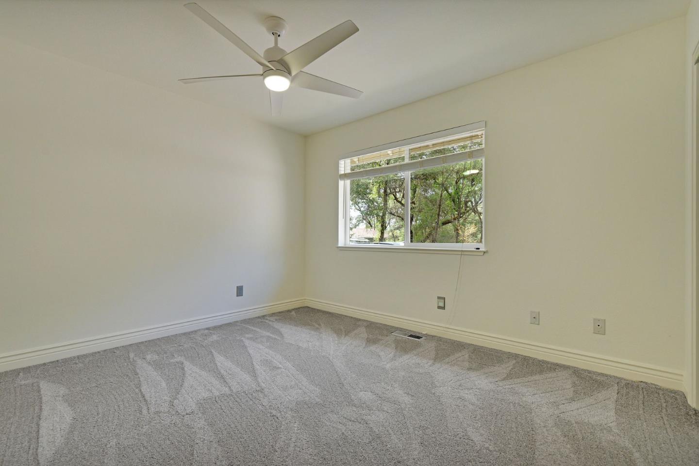 12084 Wanderer Road Auburn, CA 95602 - Photo 24 of 35 Gallery Image 24