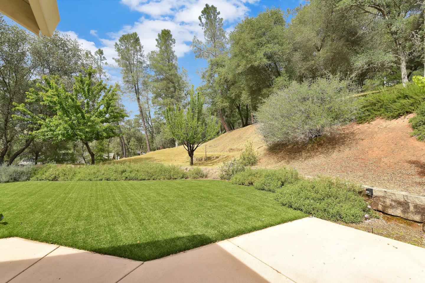 12084 Wanderer Road Auburn, CA 95602 - Photo 31 of 35 Gallery Image 31