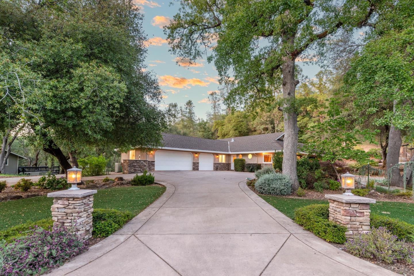 12084 Wanderer Road Auburn, CA 95602 - Photo 34 of 35 Gallery Image 34