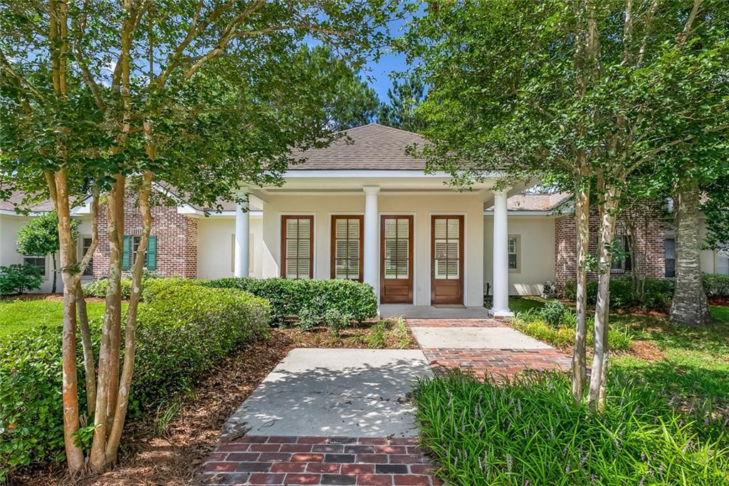 30696 Blue Wing Crescent Springfield, LA 70462 - Photo 1 of 17 Gallery Image 1