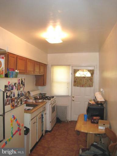 4100 Fairfax Road Baltimore, MD 21216 - Photo 4 of 12 Kitchen