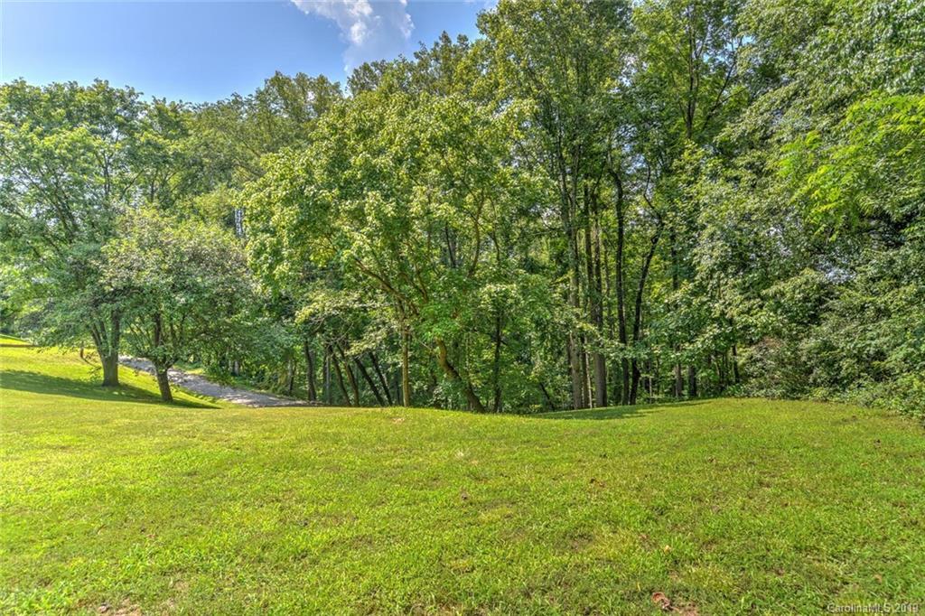 39 Massey Road Asheville, NC 28804 - Photo 25 of 36 Gallery Image 25