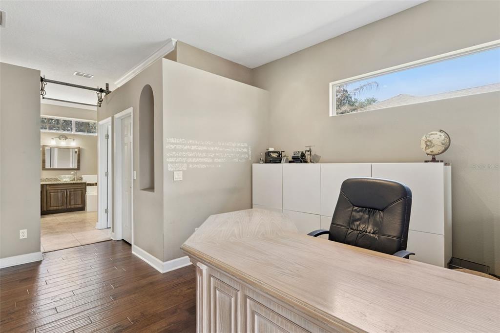 8041 Monier Way Orlando, FL 32835 - Photo 23 of 44