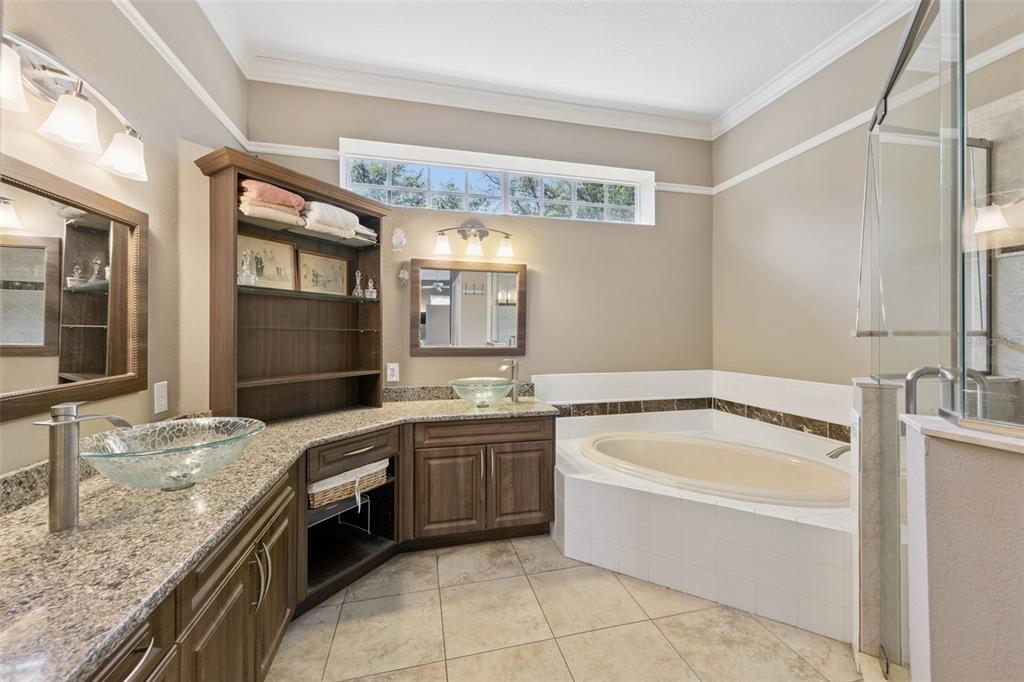 8041 Monier Way Orlando, FL 32835 - Photo 24 of 44