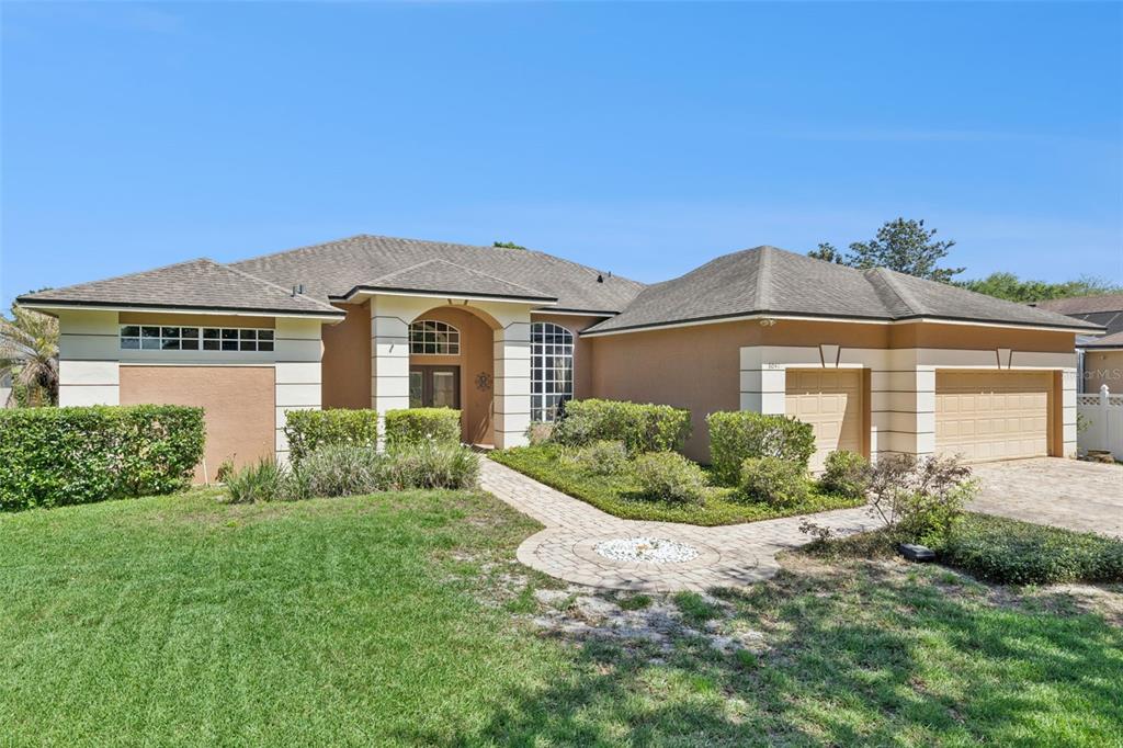 8041 Monier Way Orlando, FL 32835 - Photo 3 of 44