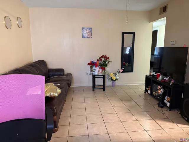 $325,000 | 804 Allen Theriot Avenue, Houma, LA 70363