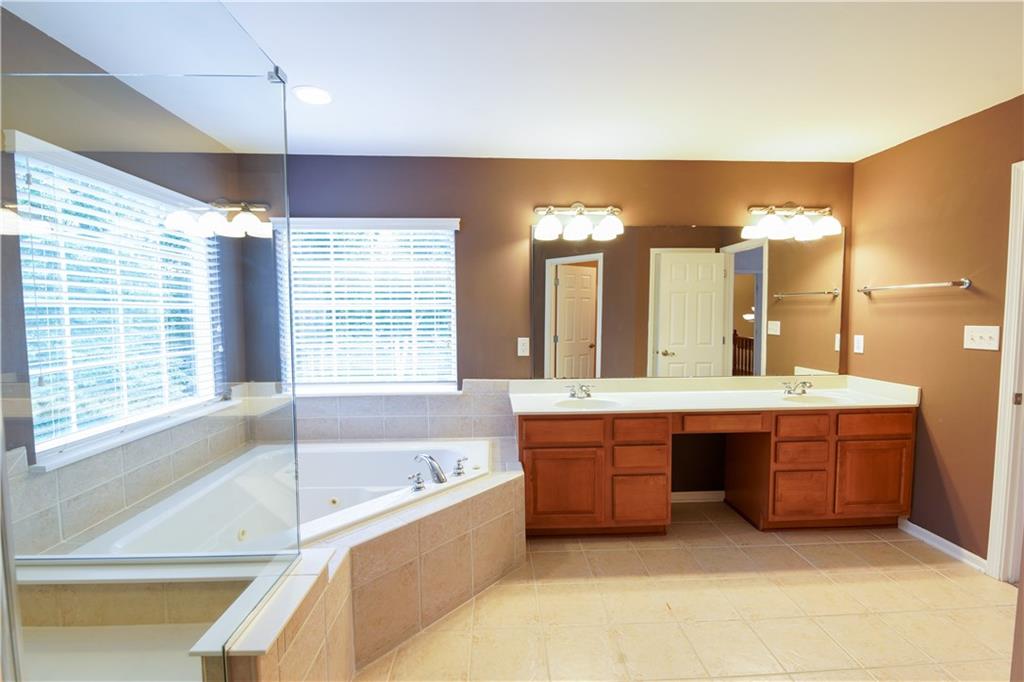 10595 Proposal Pointe Way Fishers, IN 46040 - Photo 17 of 25 Gallery Image 17