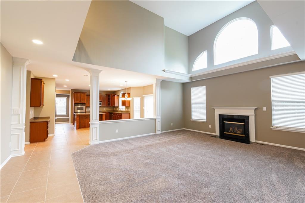 10595 Proposal Pointe Way Fishers, IN 46040 - Photo 7 of 25 Gallery Image 7
