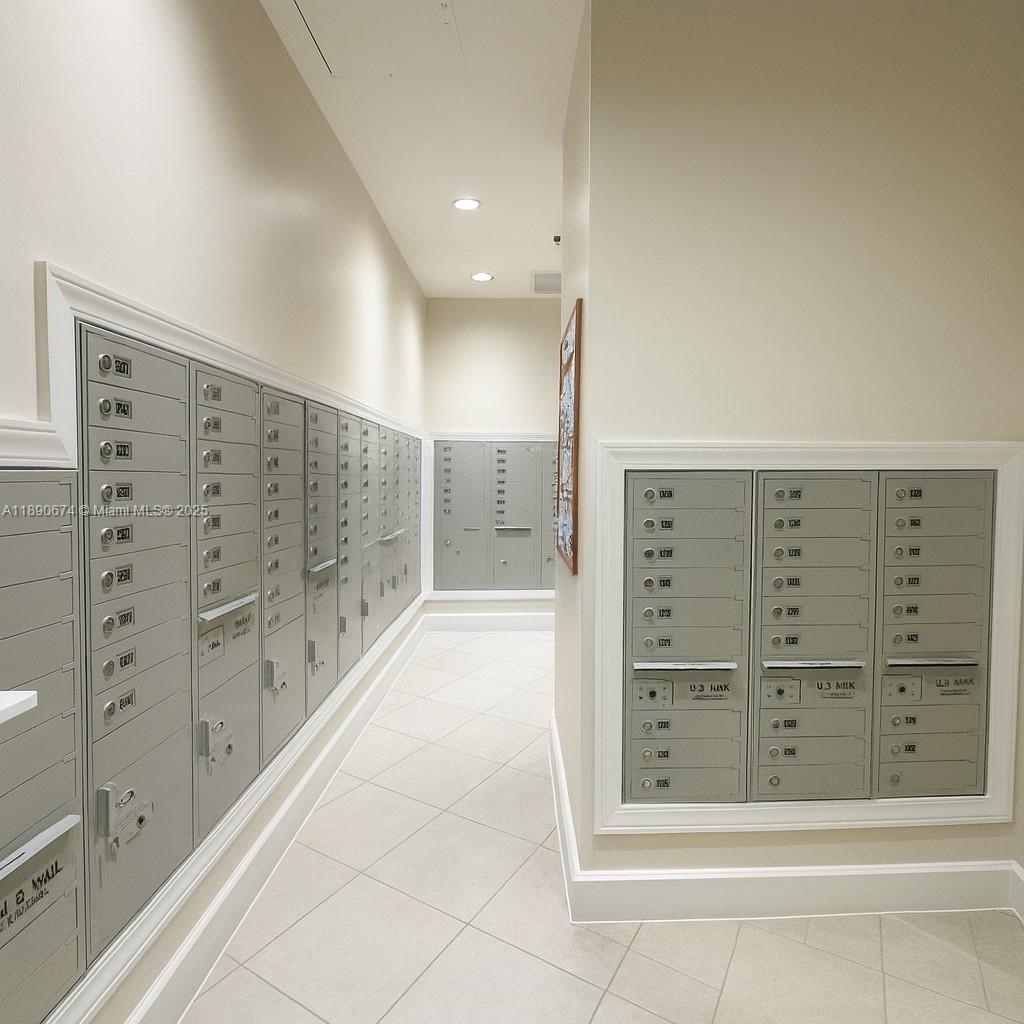 1830 Radius Drive, Unit 308 Hollywood, FL 33020 - Photo 19 of 31 a view of walk in closet