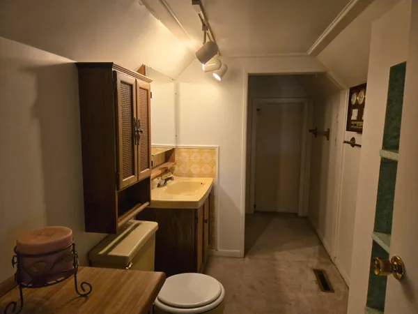 $189,400 | N3489 Co Trunk H, Geneva, WI 53147