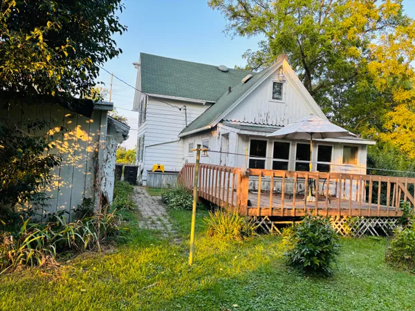 $189,400 | N3489 Co Trunk H, Geneva, WI 53147