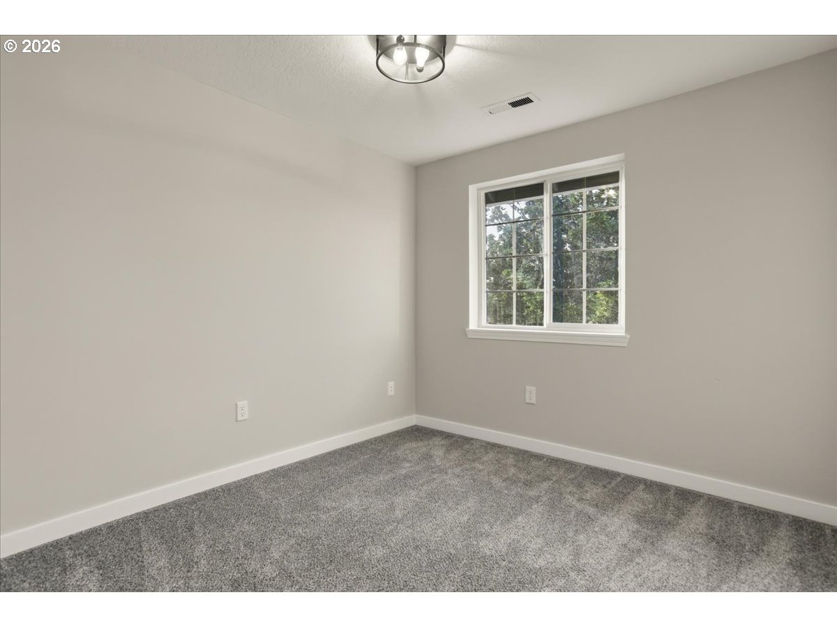 1163 Southwest Tobias Way Beaverton, OR 97003 - Photo 25 of 37