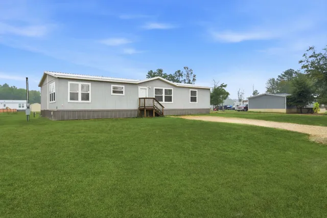 $199,000 | 12245 County Road 37492, Cleveland, TX 77327