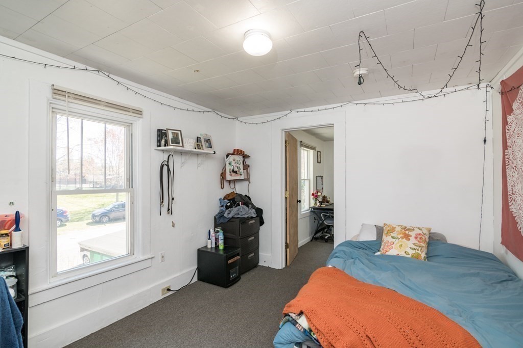 240 Northampton Road Amherst, MA 01002 - Photo 12 of 17 Gallery Image 12
