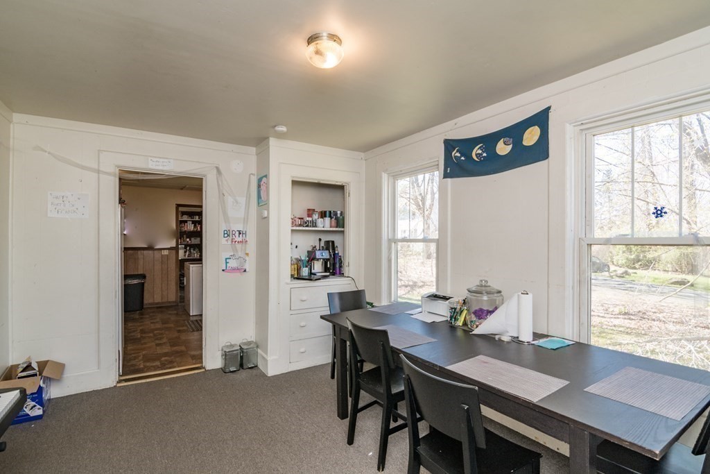 240 Northampton Road Amherst, MA 01002 - Photo 9 of 17 Gallery Image 9