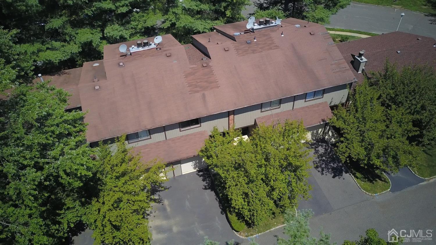 28 Arrowsmith Court Old Bridge, NJ 07747 - Photo 30 of 30 an aerial view of a house