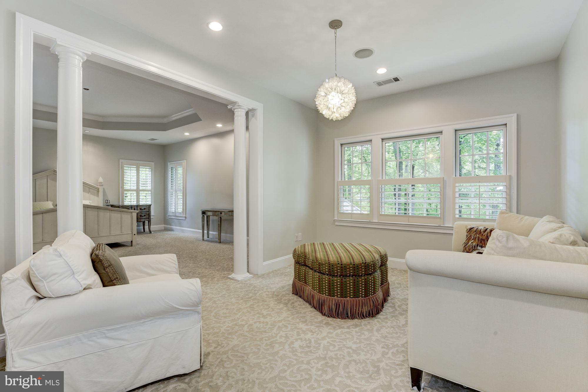 10021 Newhall Road Potomac, MD 20854 - Photo 15 of 30 Upper Level - Master Bedroom