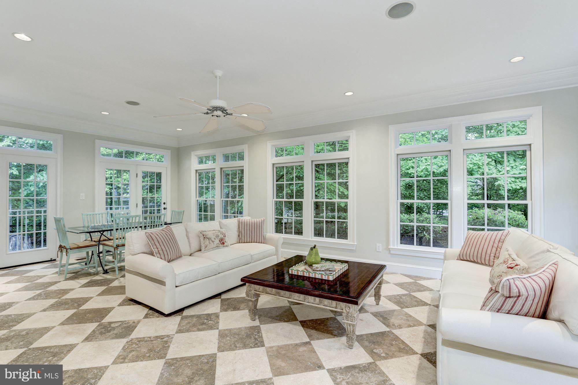 10021 Newhall Road Potomac, MD 20854 - Photo 5 of 30 Main Level - Sun Room
