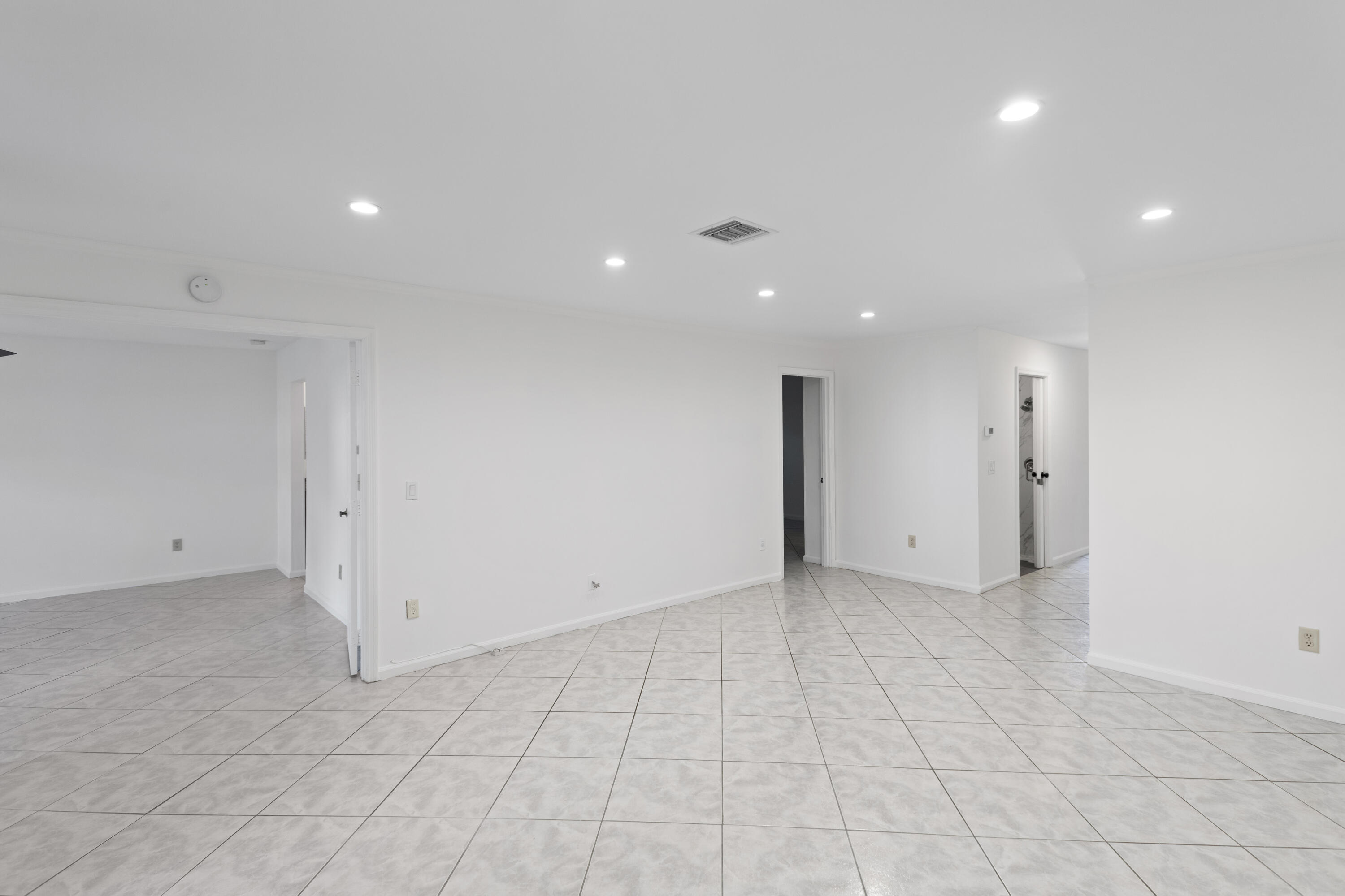 9352 Sable Ridge Circle, Unit C Boca Raton, FL 33428 - Photo 15 of 40 0G1A8817_1