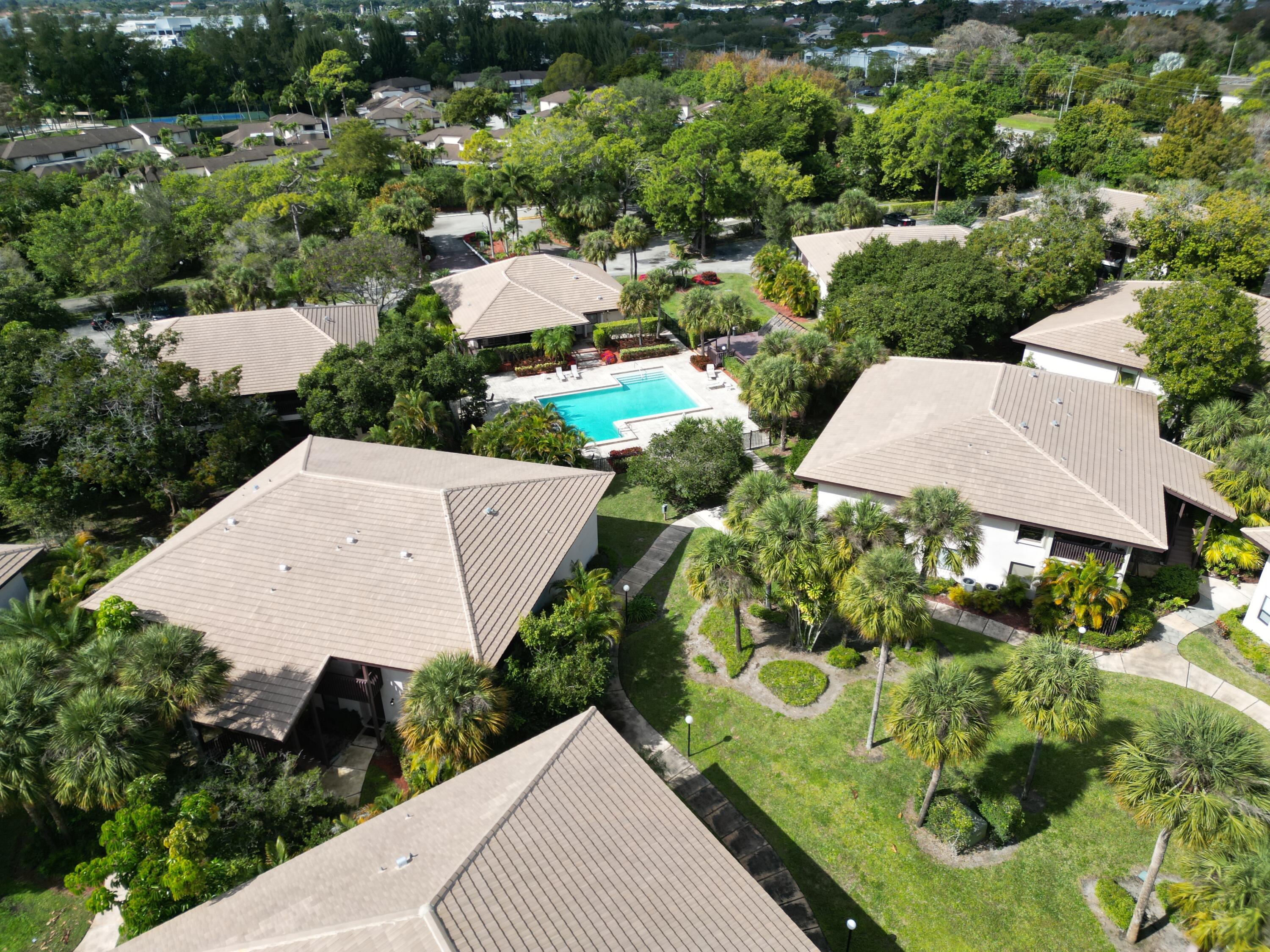 9352 Sable Ridge Circle, Unit C Boca Raton, FL 33428 - Photo 29 of 40 DJI_0552