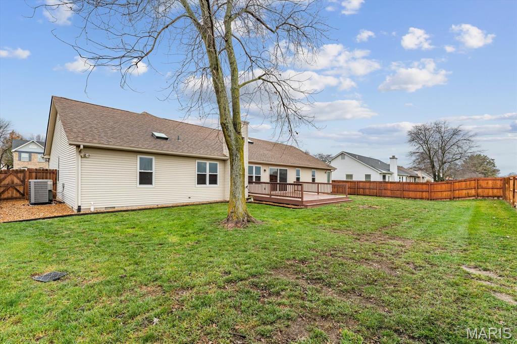 1113 Sycamore Place O'Fallon, IL 62269 - Photo 3 of 43