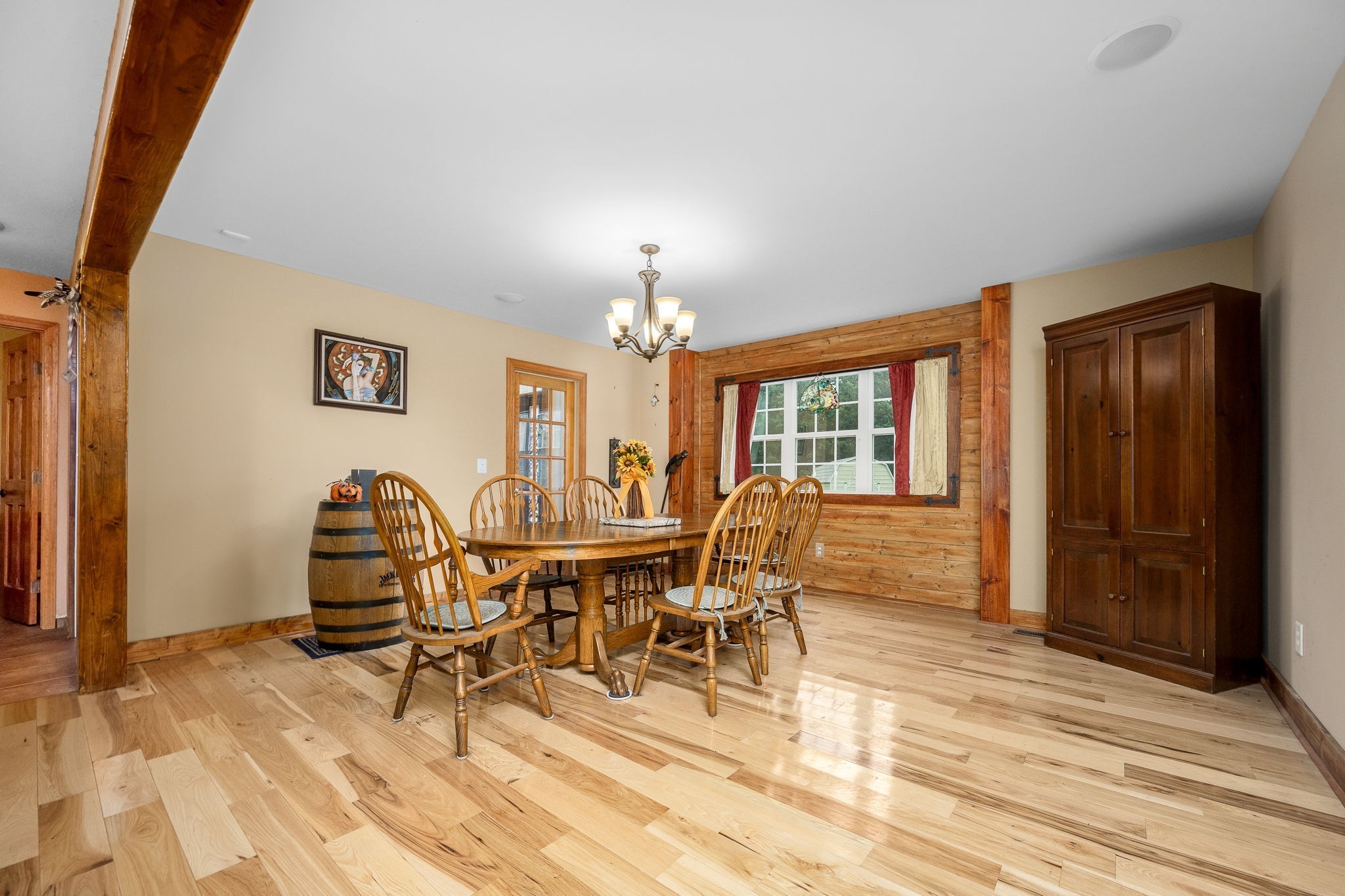 745 Union Ridge Road Wartrace, TN 37183 - Photo 9 of 78 a view of a dining room with furniture and chandelier