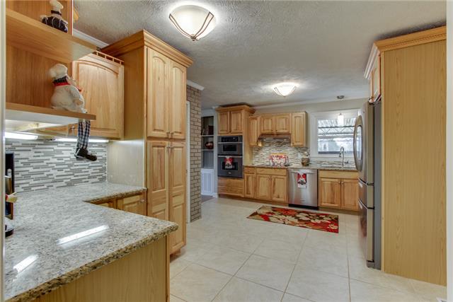 3167 Southall Road Franklin, TN 37064 - Photo 8 of 18 A chef's dream!